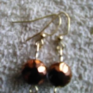 SEXY HALF INCH SHIMMERING BROWN EARRINGS